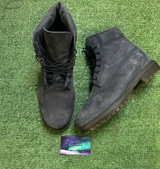 Timberland 6 inch dark blue suede boot 10.5men/12women