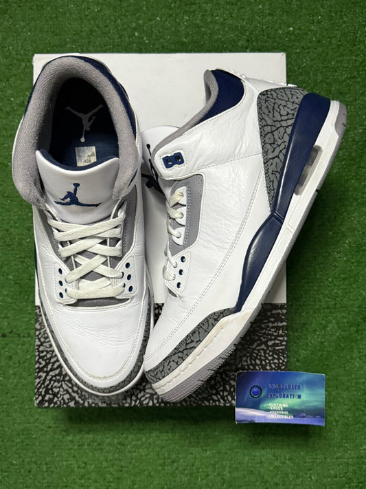 Jordan 3 Midnight Navy 11.5 Men/13 Women “Preowned”