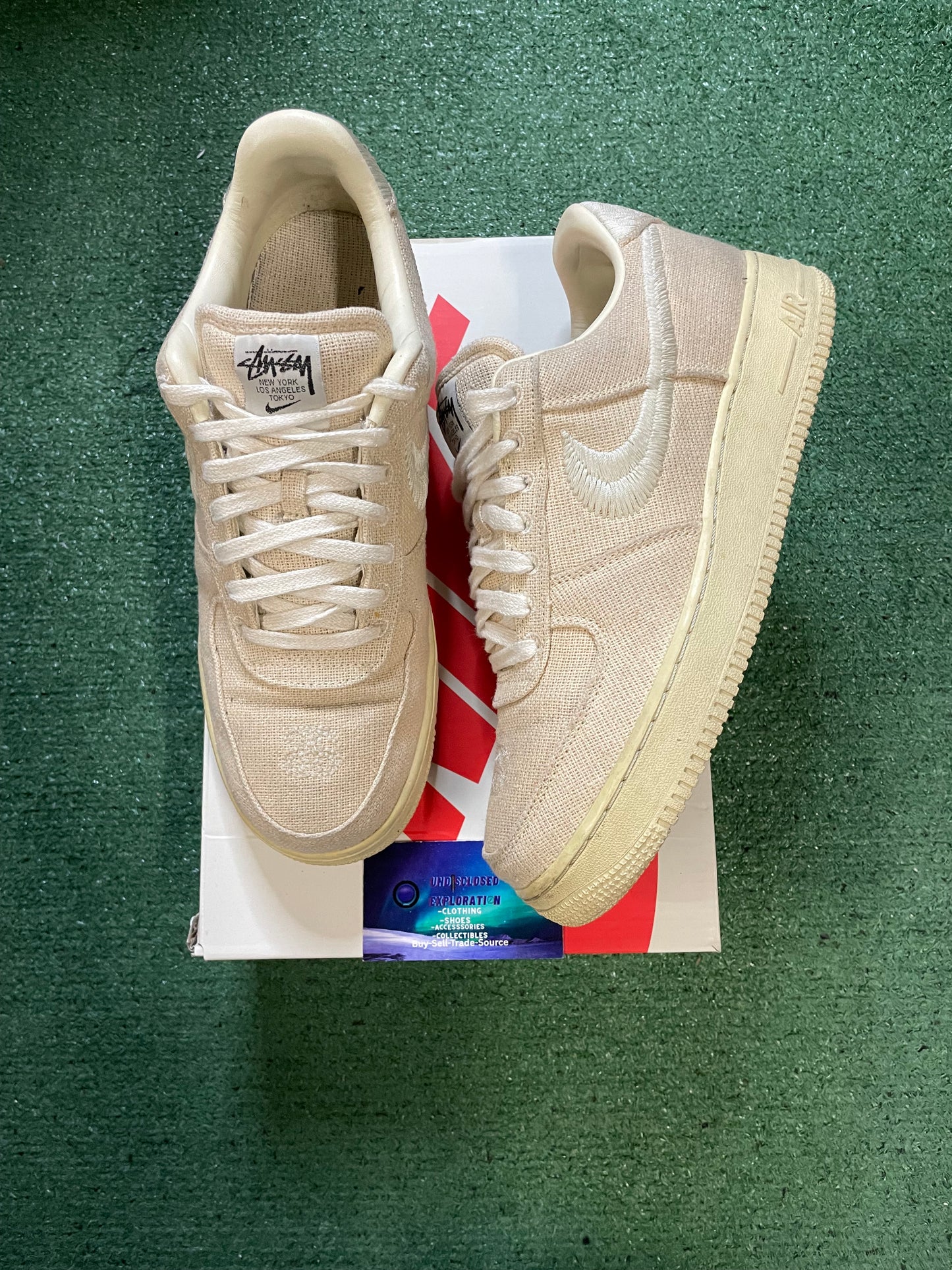 Nike Air Force 1 Low Stussy fossil size 10men/11.5women