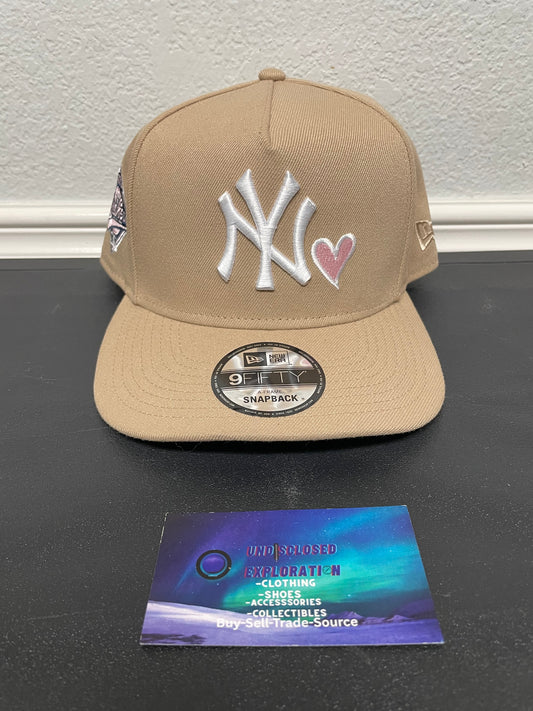 New York Yankees khaki pink heart World Series hat