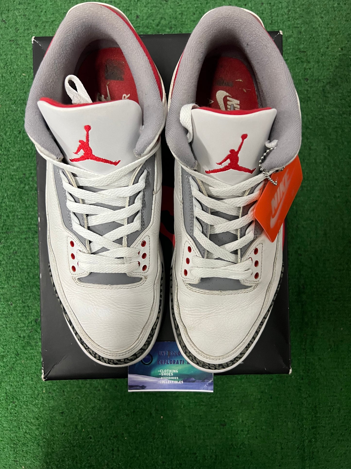 Jordan 3 fire red 2022 size 11.5men/13women