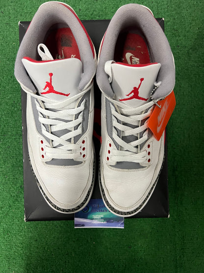 Jordan 3 fire red 2022 size 11.5men/13women
