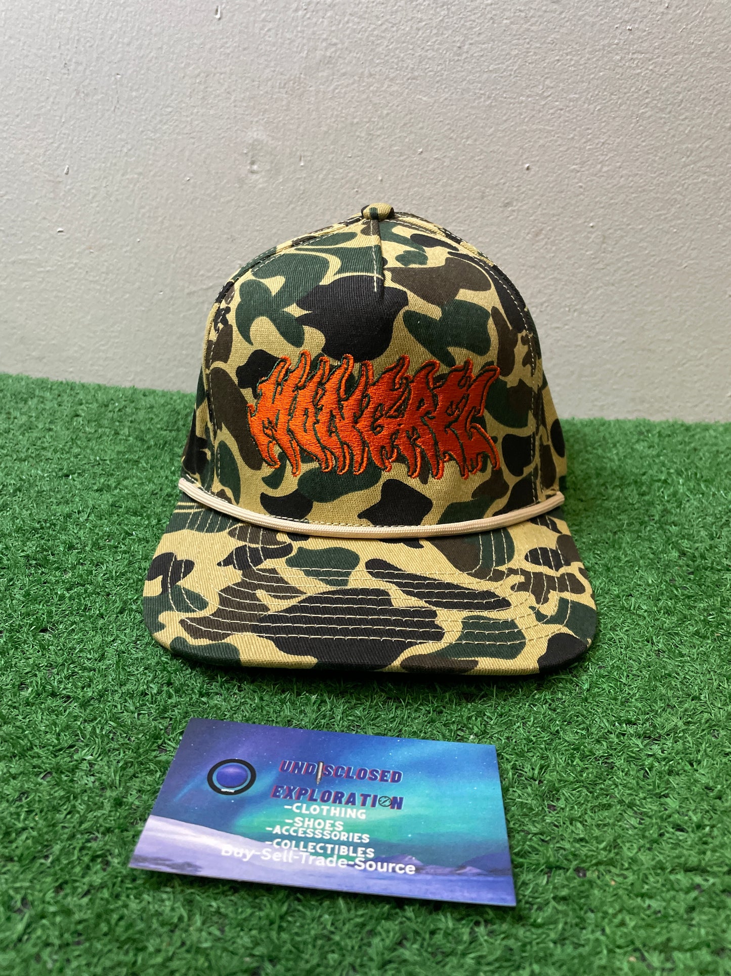 Duck camo orange embroidered hat