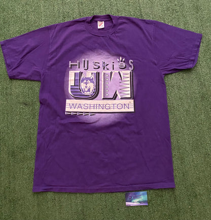 Vintage University of Washington Huskies purple Tee