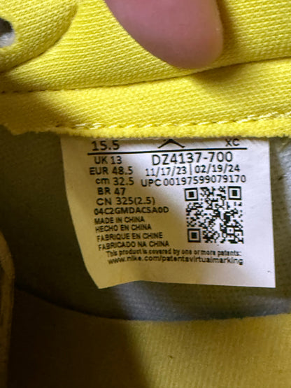 Jordan 1 Low Travis Scott Canary