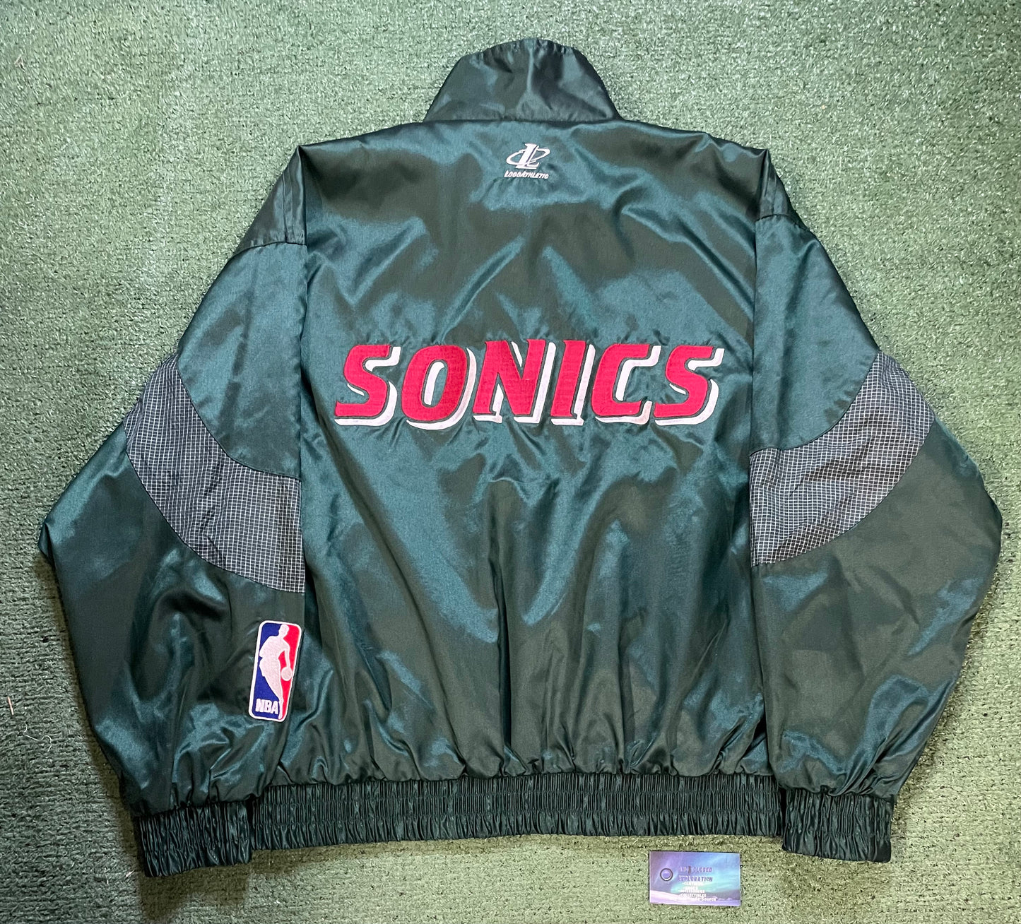 Vintage 1990s Seattle Sonics embroidered zip up jacket