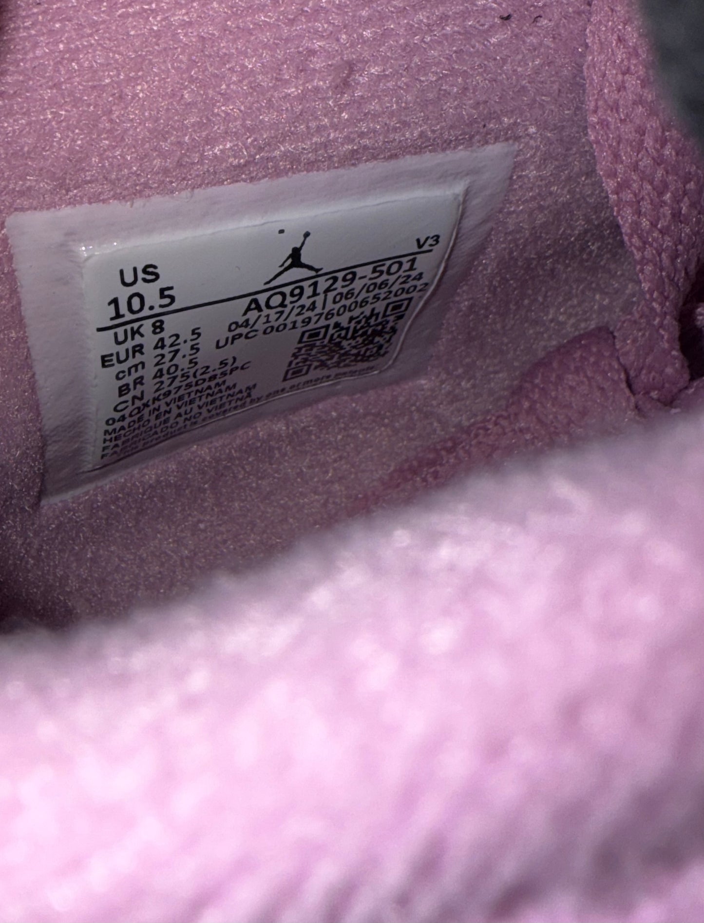 Jordan 4 Orchid