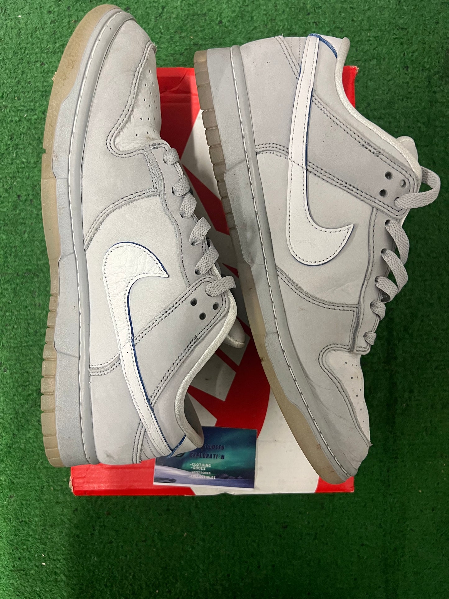 Nike dunk low wolf grey pure platinum size 10.5men/12women