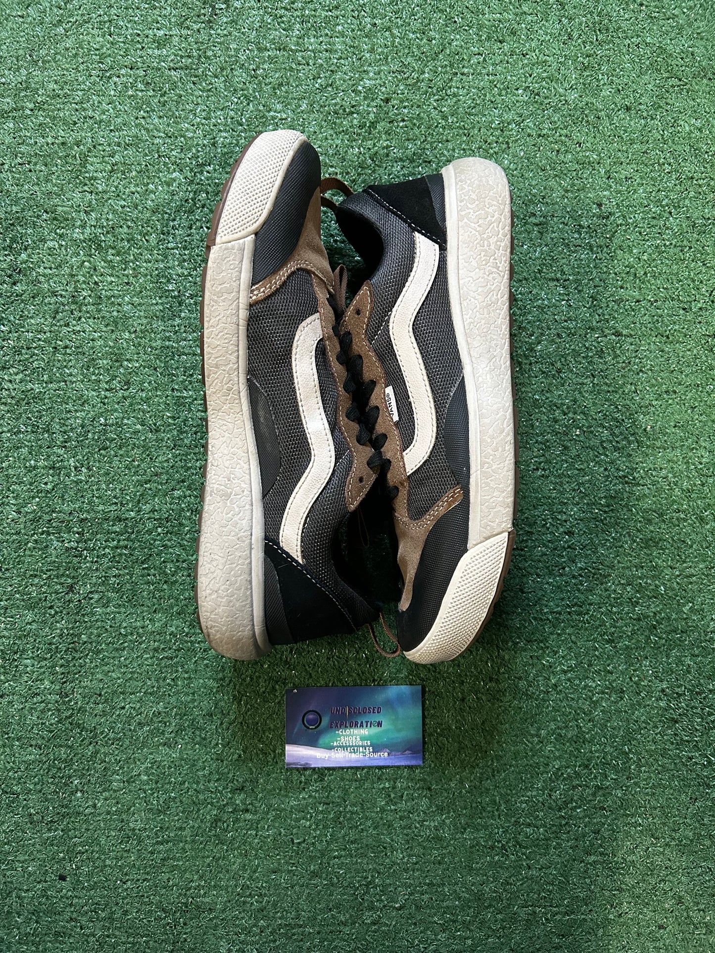 Vans ultrarange MTE exo brown and black size 10.5men/12women