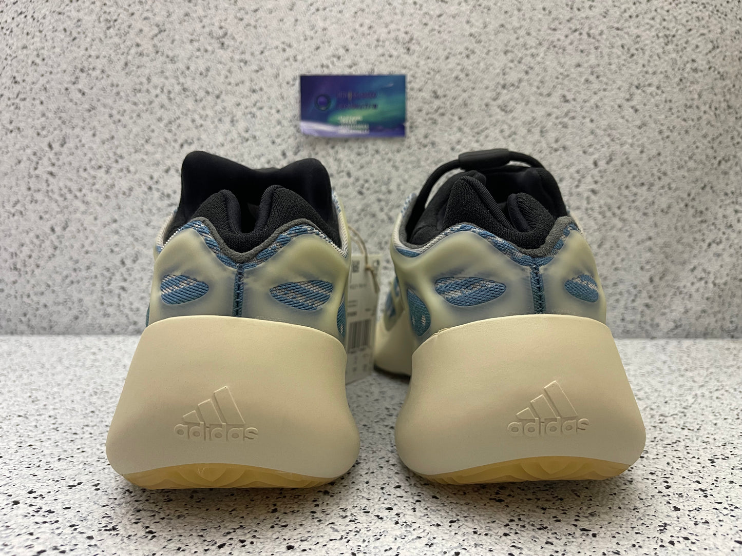 Yeezy 700 Kyanite