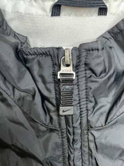 Vintage 1990s Nike big swoosh windbreaker