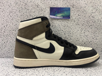 Jordan 1 Mocha 10.5 Men/12 Women “Preowned”