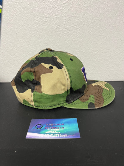 University of Washington UW Nike camo hat