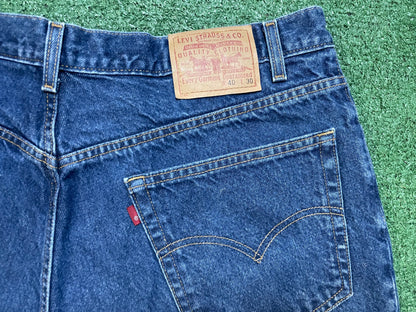 Vintage Levi Dark wash jeans