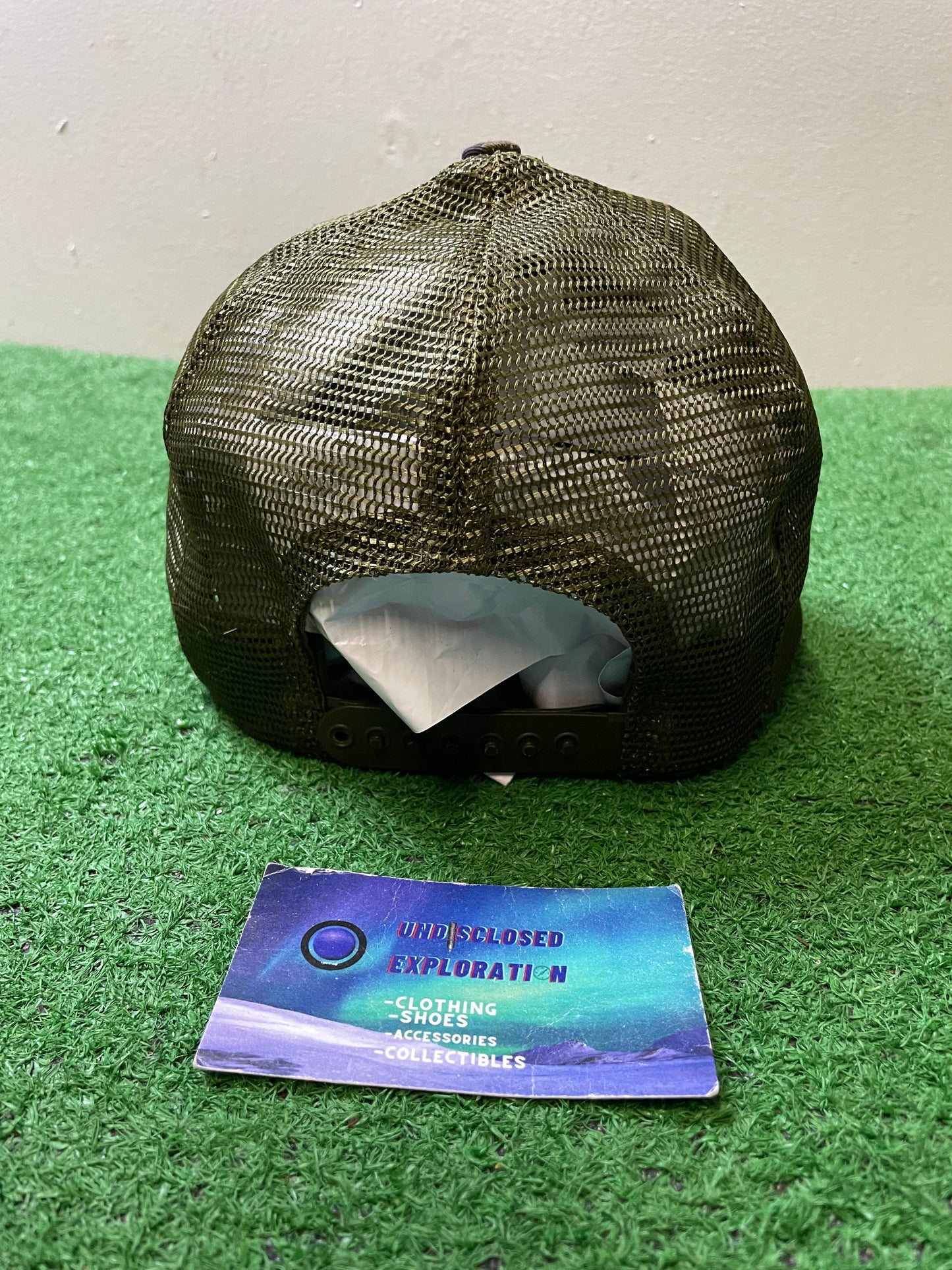 Vintage 1980s camo hat