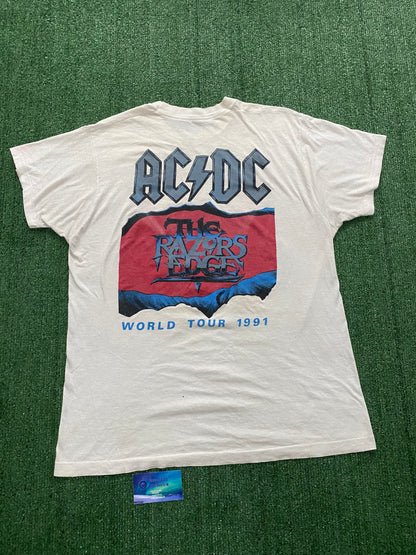 Vintage ACDC 1991 Razors Edge Tour T Shirt