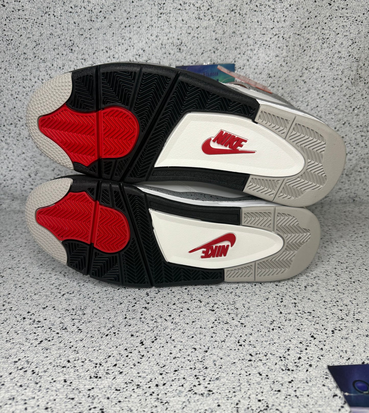 Jordan 4 White Cement
