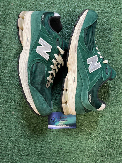 New balance 2002r suede forest green size 11men/12.5women