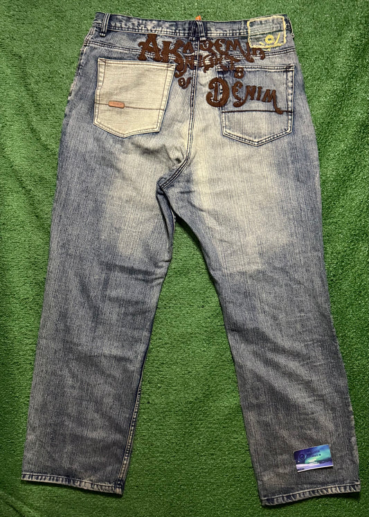 Vintage Akademiks Jeans