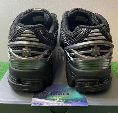 New Balance 1906R Black silver