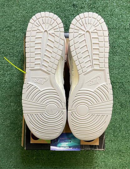 Nike Dunk Low X off white lot 12 of 50
