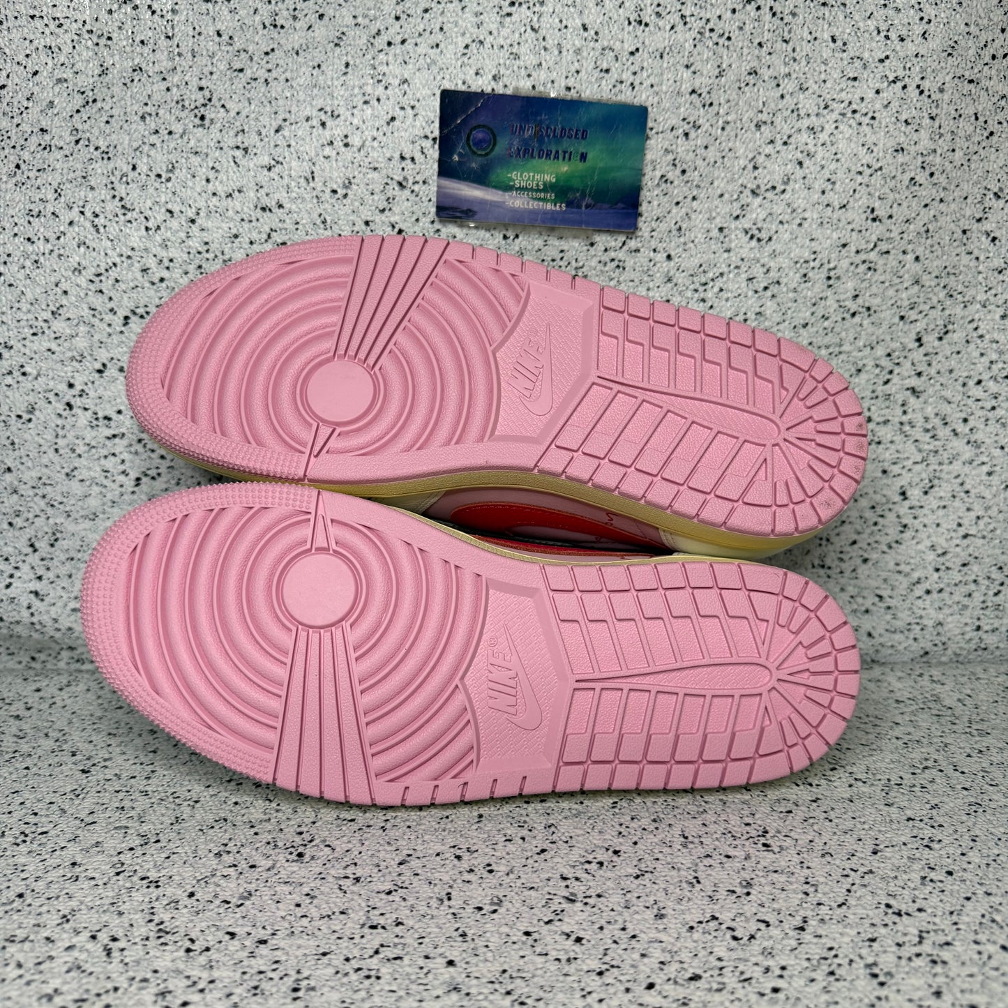 Jordan 1 Low Travis Scott Tropical Pink