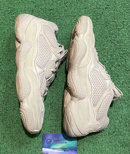 Yeezy 500 blush size 10men/11.5women