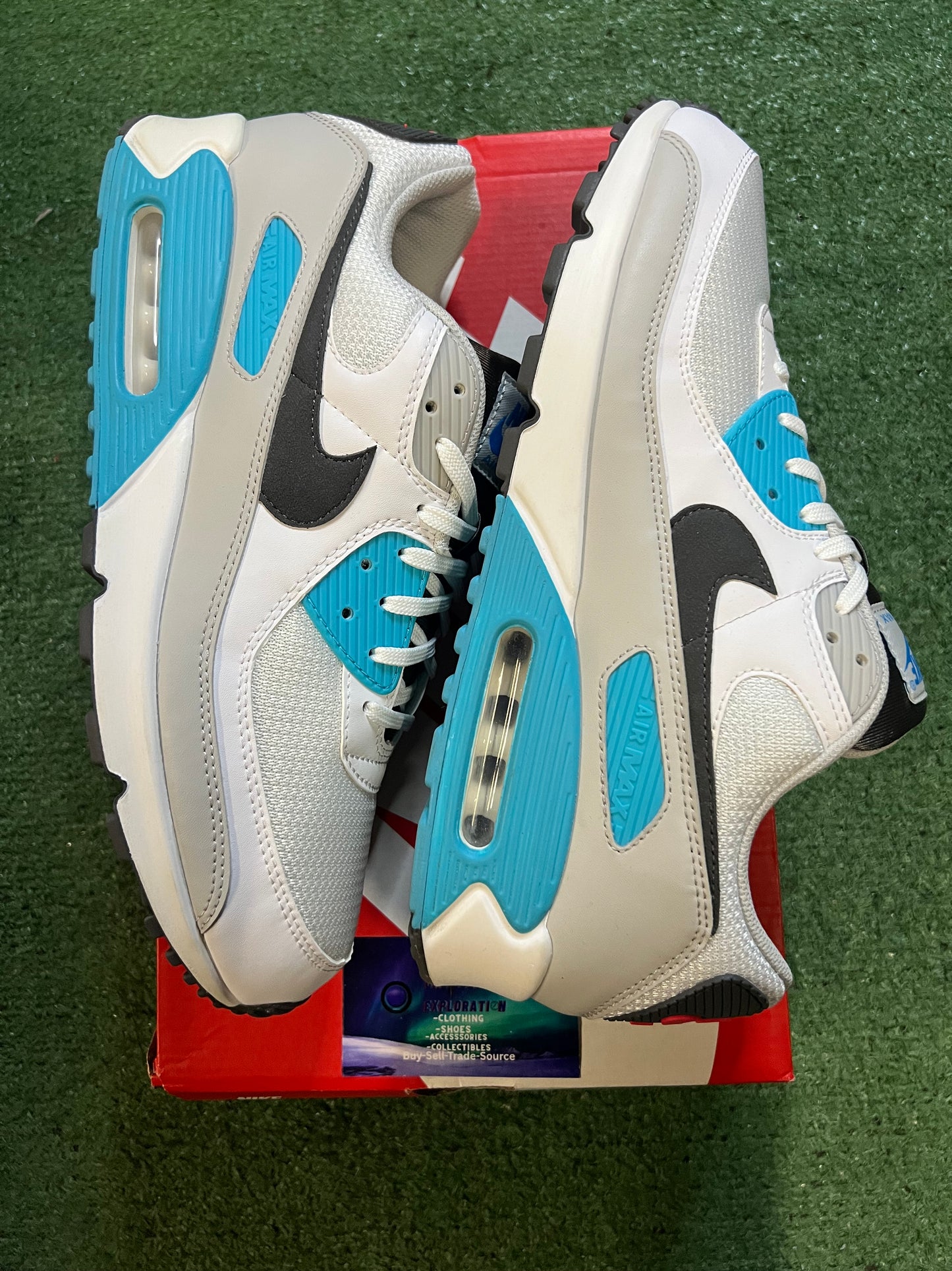 Nike air max 90 chlorine size 13men/14.5women
