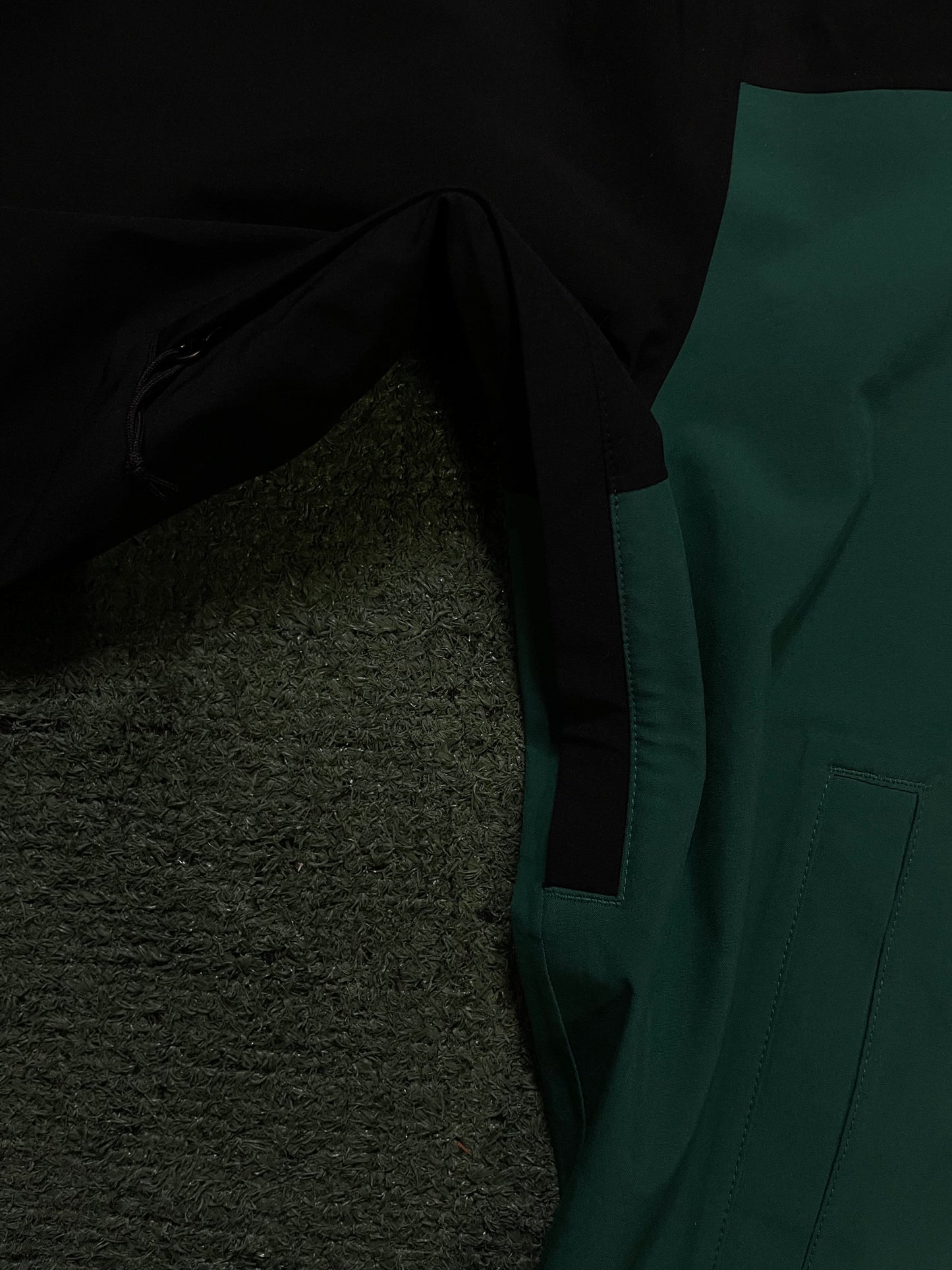The North Face Active Stretch Rain Shell nori green jacket