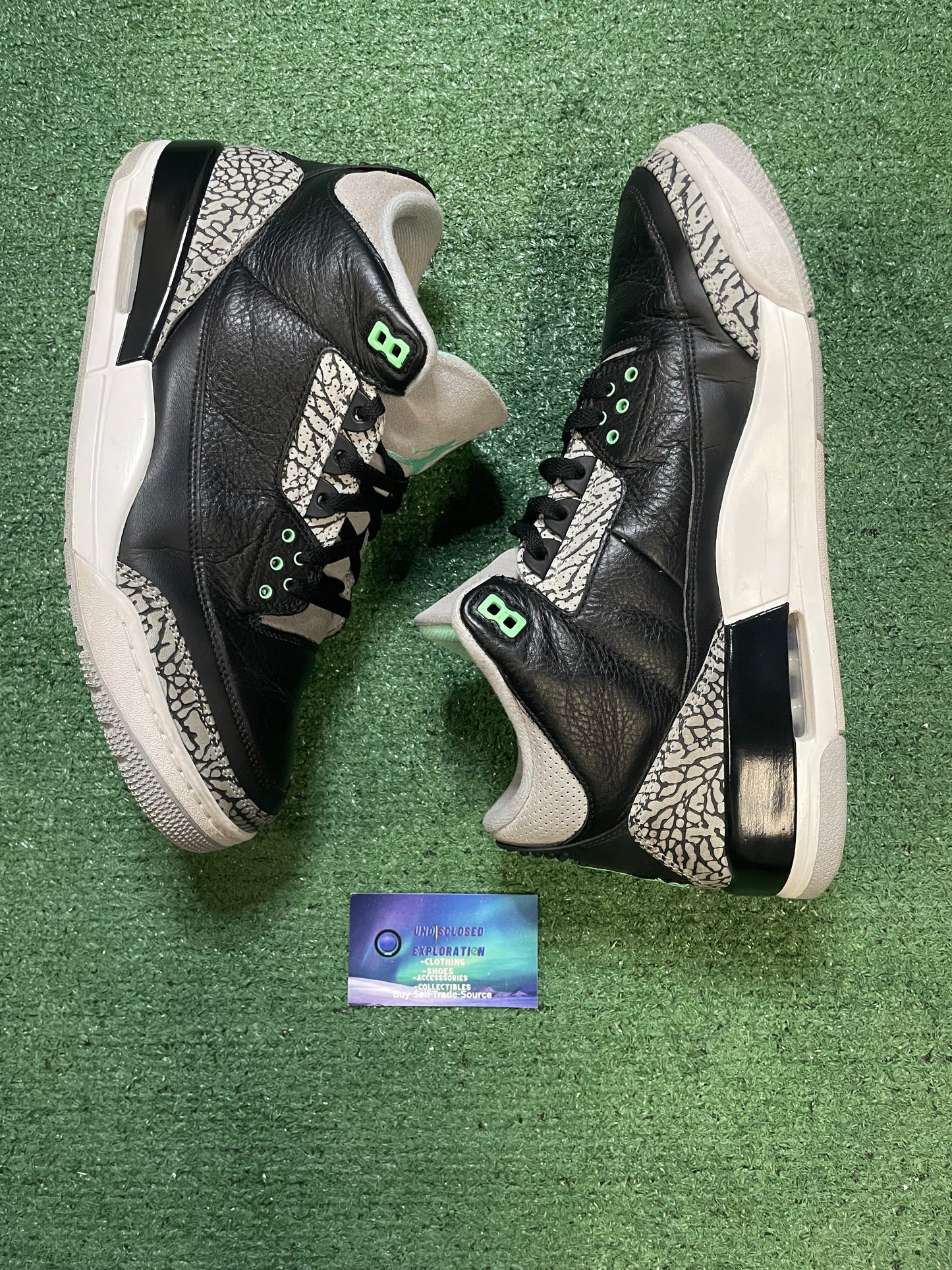 Air Jordan 3 green glow size 13men/14.5women