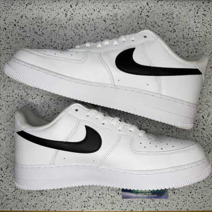 Nike Air Force 1 Supreme White Black 13 Men “Preowned”