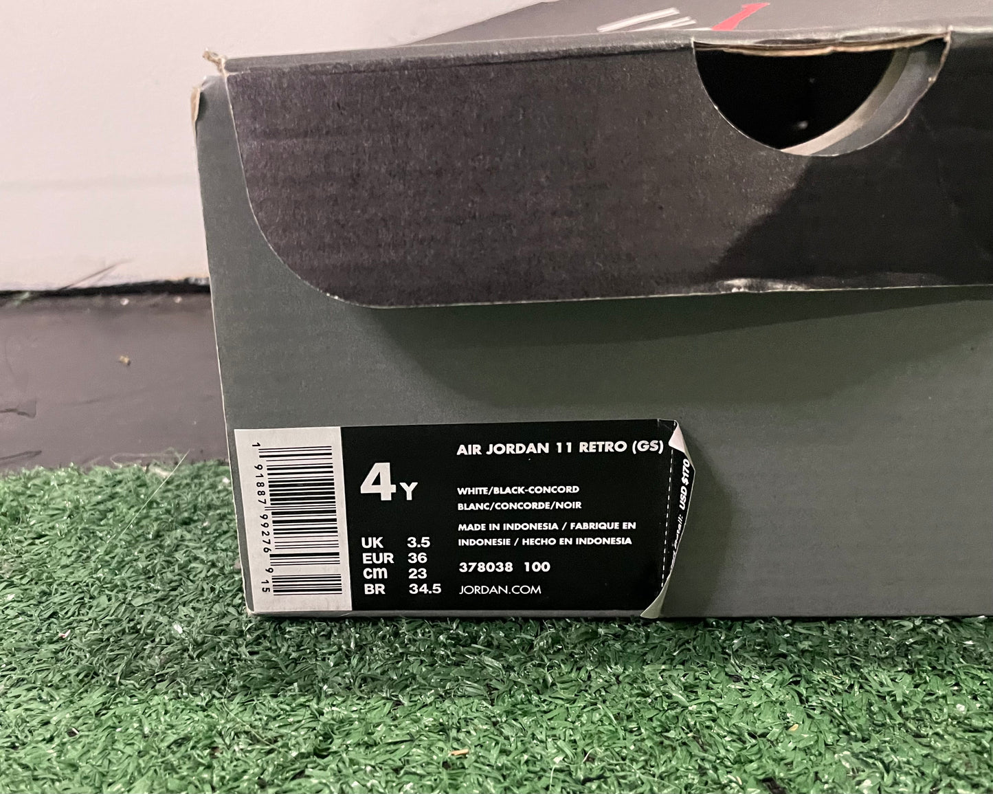 Air Jordan 11 concord 2018 size 4youth/5.5women