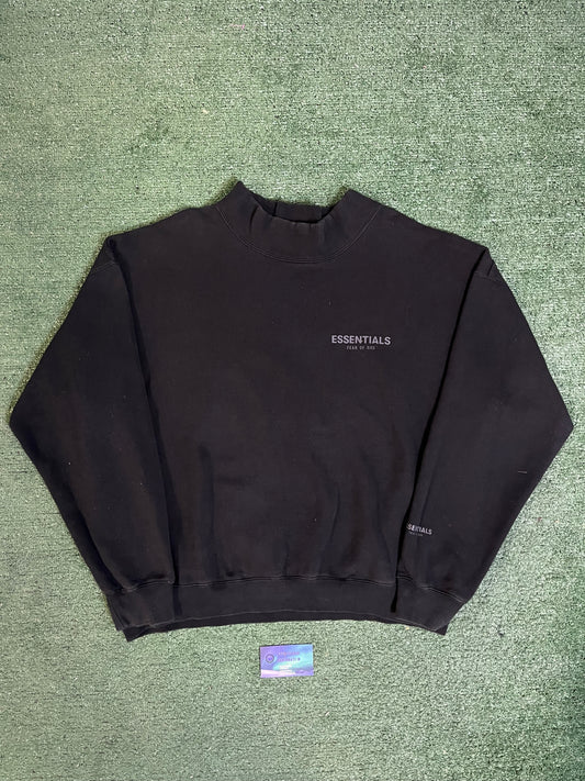 Fear of god essentials black crewneck