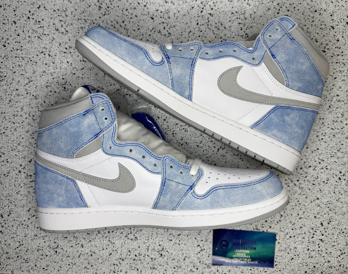 Jordan 1 Hyper Royal