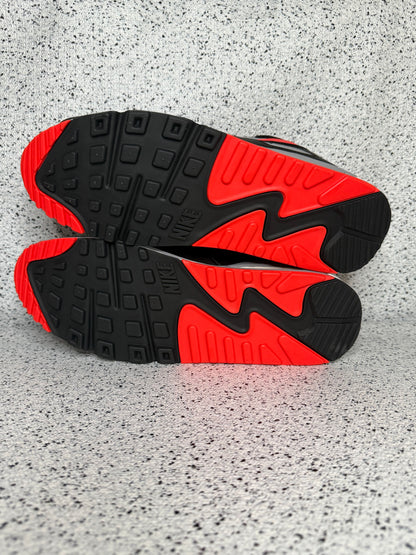 Nike Air Max 90 Black Radiant
