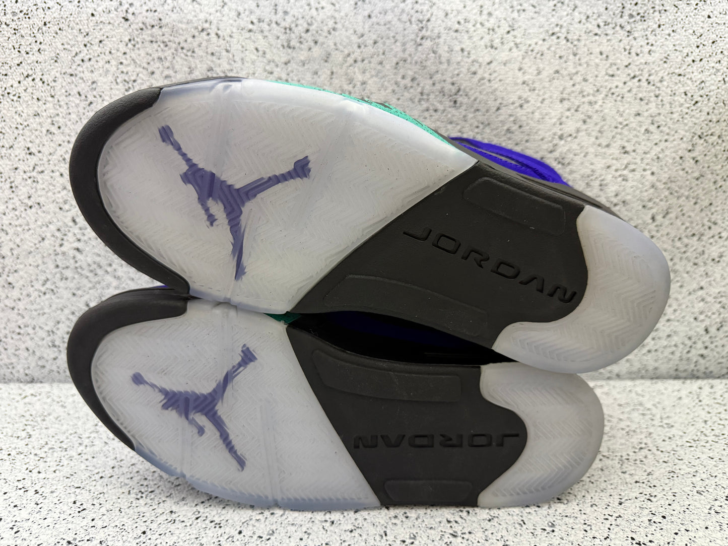 Jordan 5 Alternate Grape