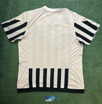 Adidas 2015-2016 Juventus home football soccer jersey