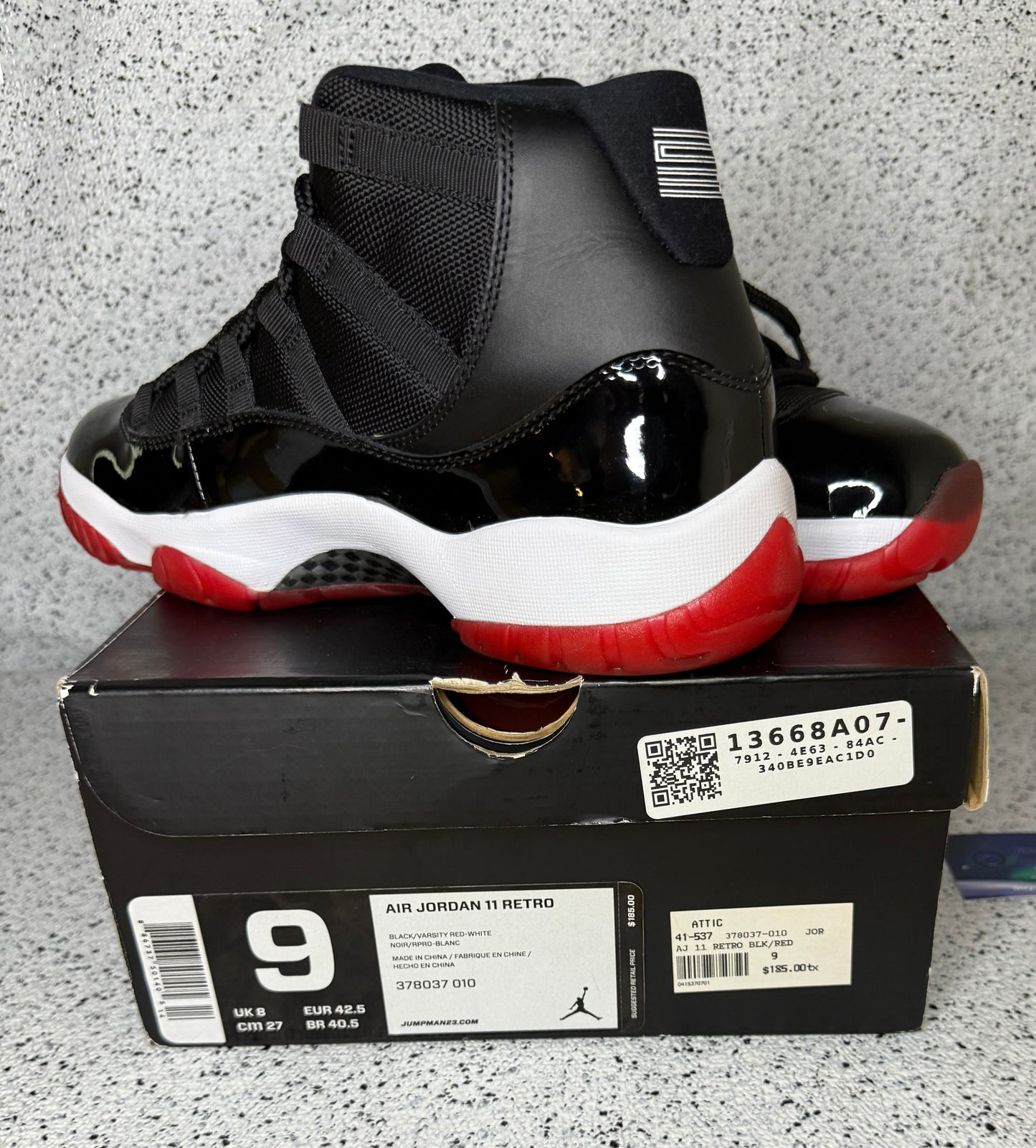 Jordan 11 Bred 2012
