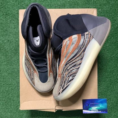 Adidas Yeezy QNTM Flash Orange 9.5 Men “Preowned”