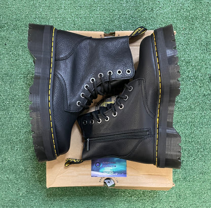 DR Martens Jadon III boots