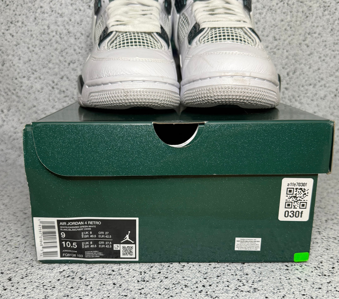 Jordan 4 Oxidized Green 9 Men/10.5 Women “Preowned”