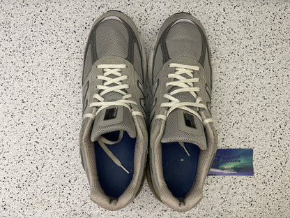 New Balance 990v5 Castlerock 13 Men/14.5 Women “Preowned”