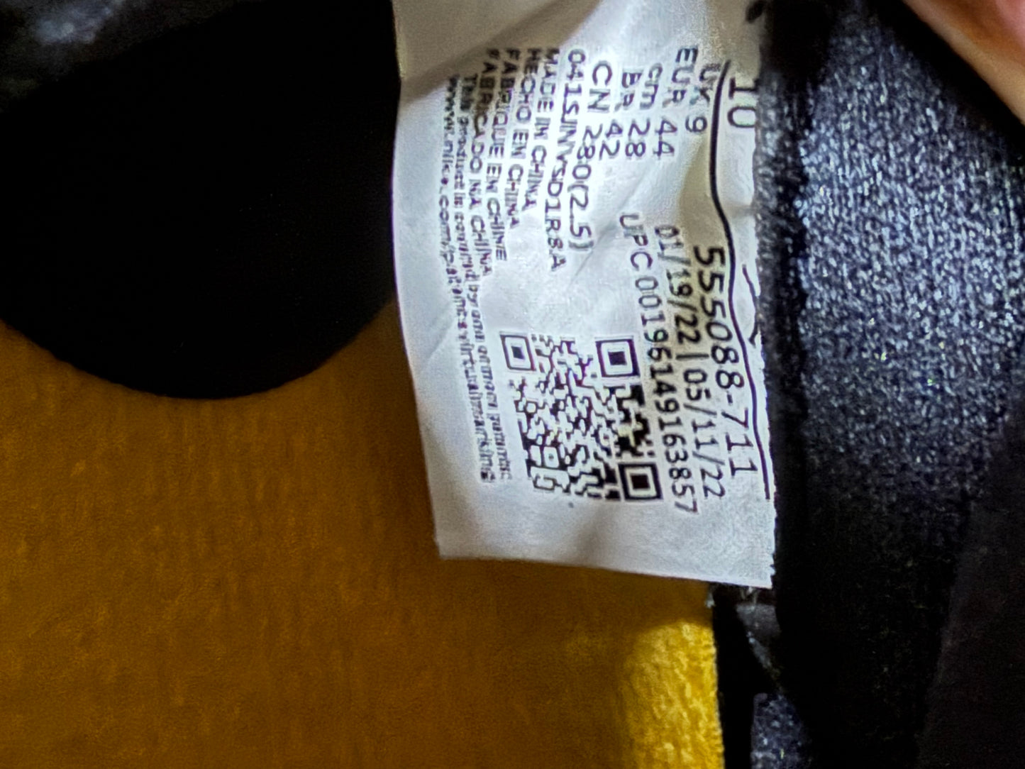 Jordan 1 Yellow Toe Taxi 10 Men/11.5 Women “Preowned”