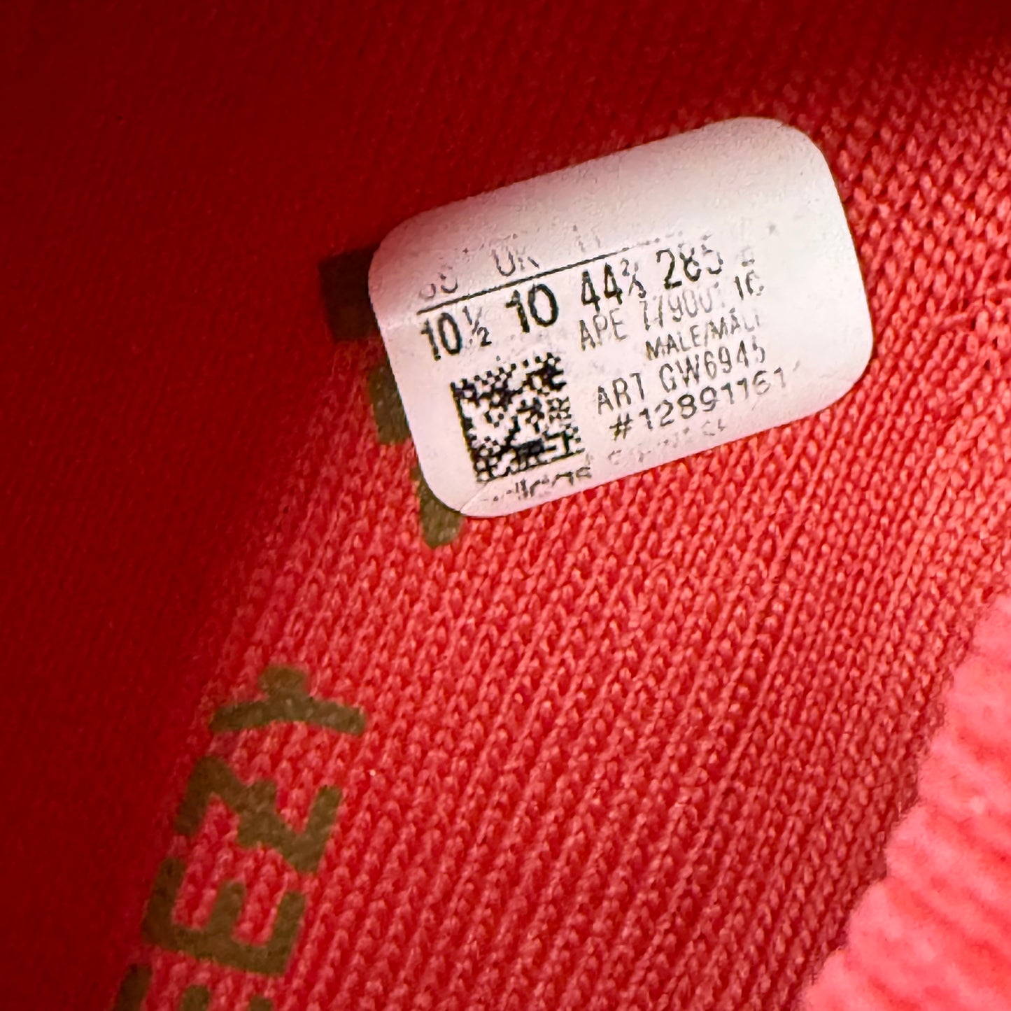Yeezy 350 V2 CMPCT Slate Red 10.5 Men “Preowned”