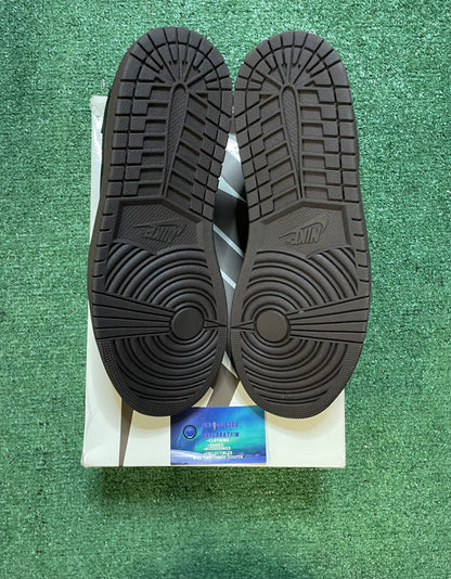 Air Jordan 1 Low X Travis Scott velvet size 11men/12.5women