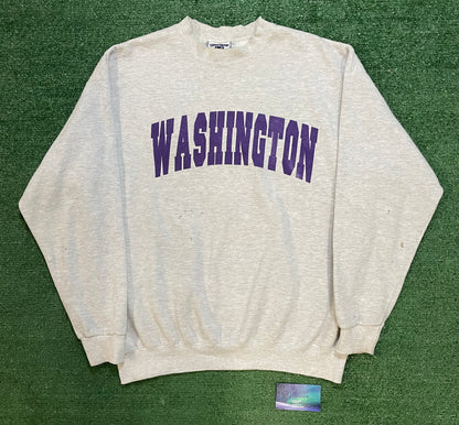 Vintage 1990s U of W university of Washington Crewneck