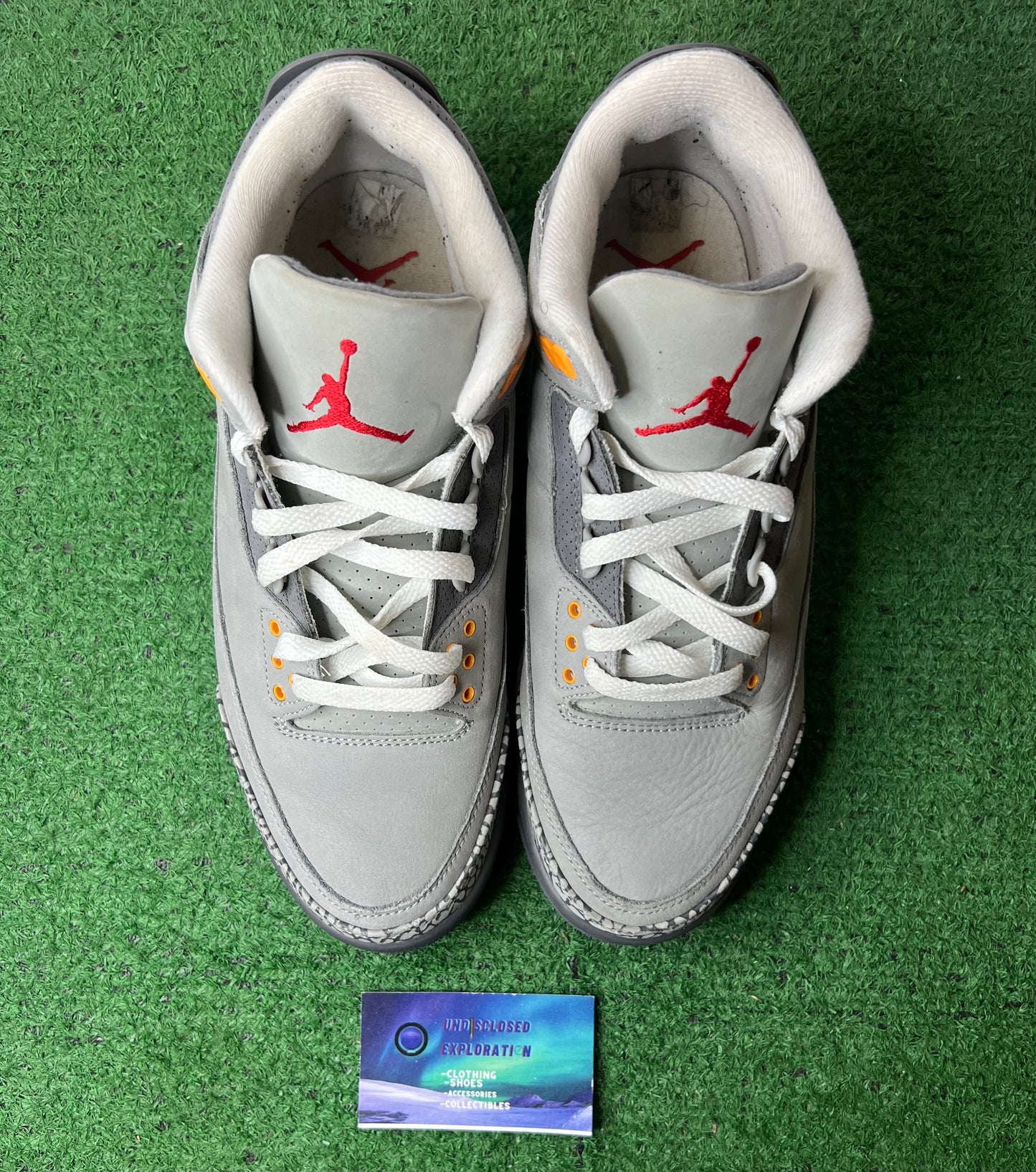 Jordan 3 cool grey size 9men/10.5women