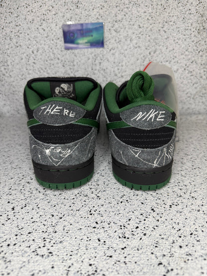 Nike Dunk SB Low There Skateboards