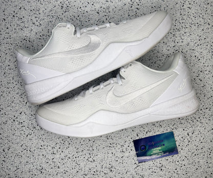 Kobe 8 Halo 11.5 Men/13 Women “Preowned”