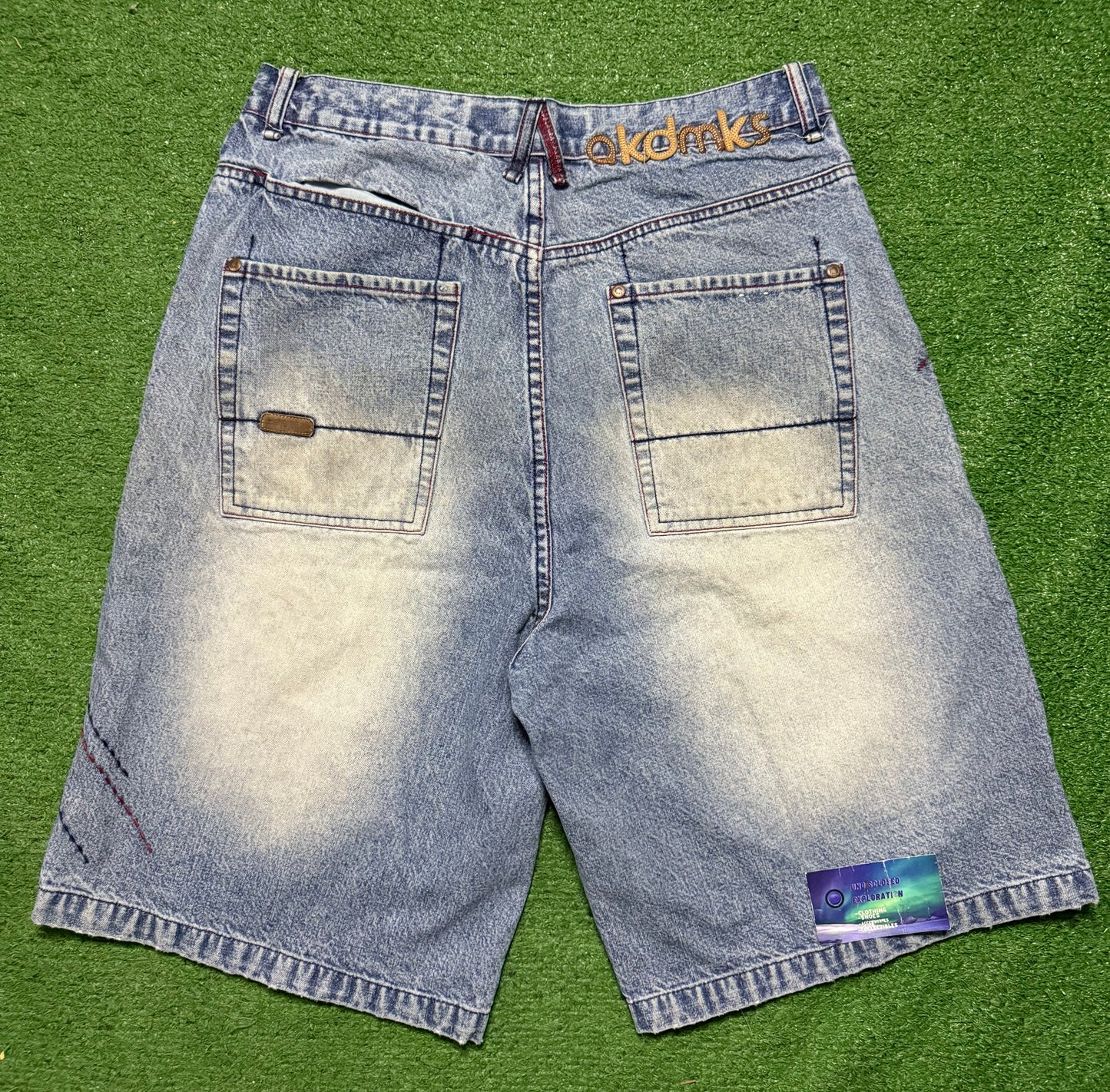 Vintage Akademiks Jorts